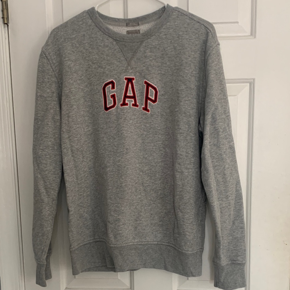 GAP Men's Crewneck Sweater in Gray with Red Logo